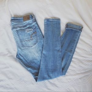 American Eagle Distressed Jeans - Size 4